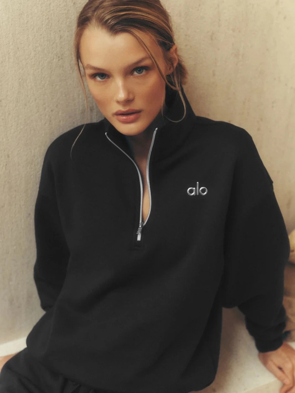 ALO Yoga Black Quarter-Zip Pullover with Silver Zip